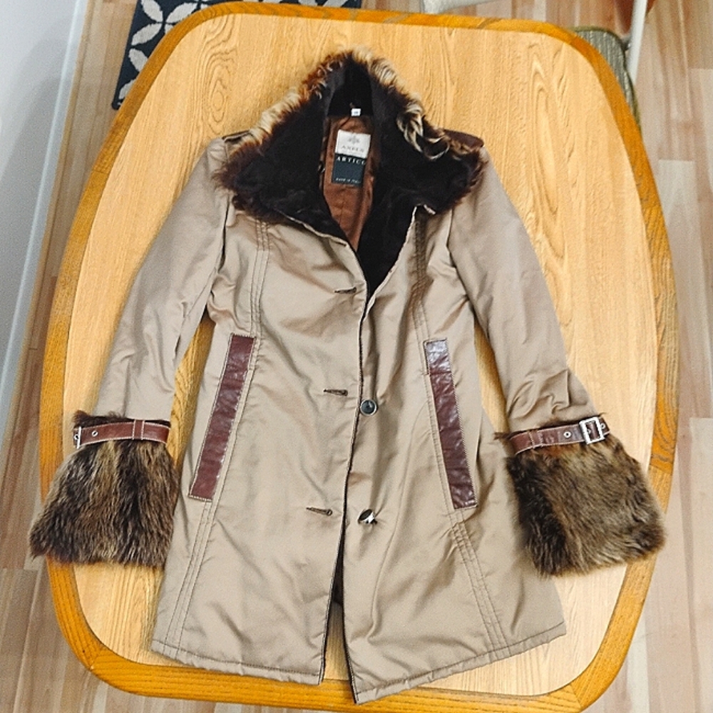 Like New Axel's Artico Faux Fur Trim Brown Coat